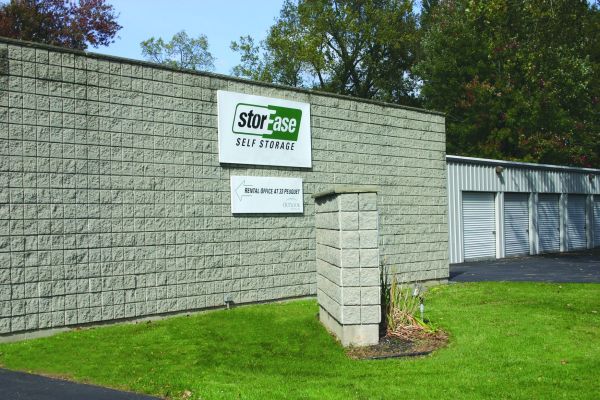 StorEase Self Storage - Peuquet Parkway