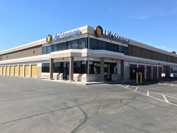 Extra Space Storage - 3490 - Las Vegas - 3225 S Nellis Blvd