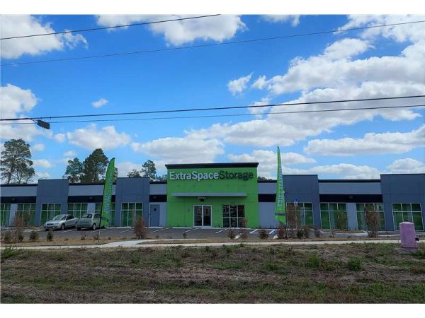 Extra Space Storage - 7750 - Spring Hill - Commercial Way