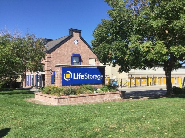 Extra Space Storage - 3766 - Aurora - Mississippi Ave