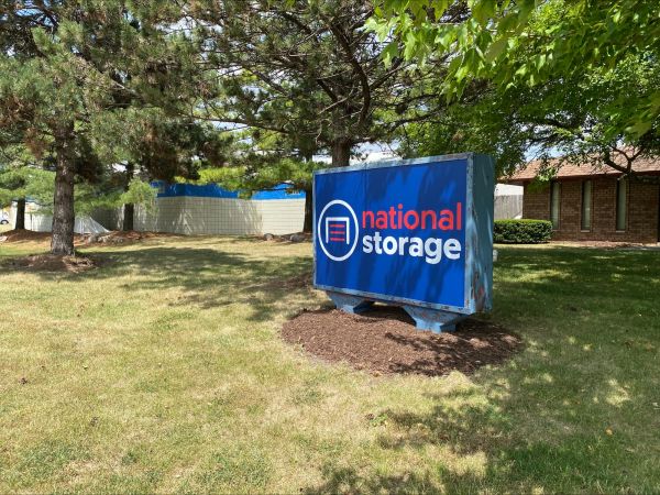 National Storage - Grand Oaks