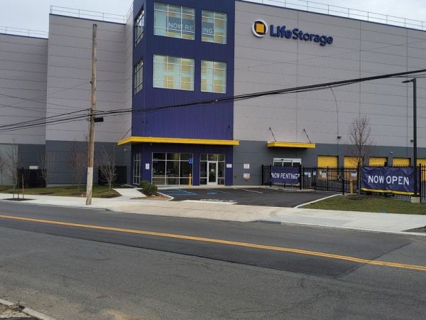 Extra Space Storage - 4197 - Staten Island - Arthur Kill Rd