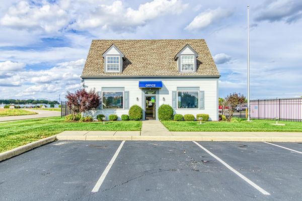 SmartStop Self Storage - Troy - 21 Kings Chapel Drive North
