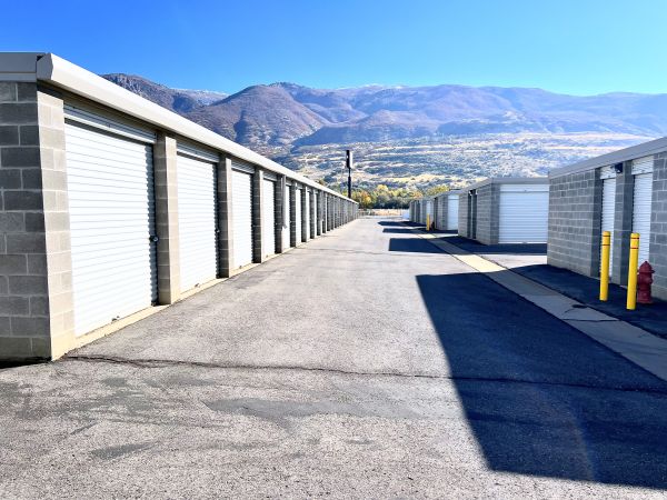STOCK-N-LOCK SELF STORAGE - Farmington