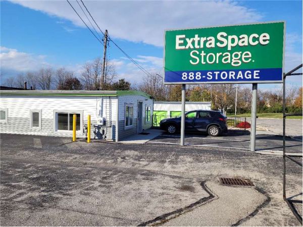 Extra Space Storage - 8223 - Hanover - Roller Cir