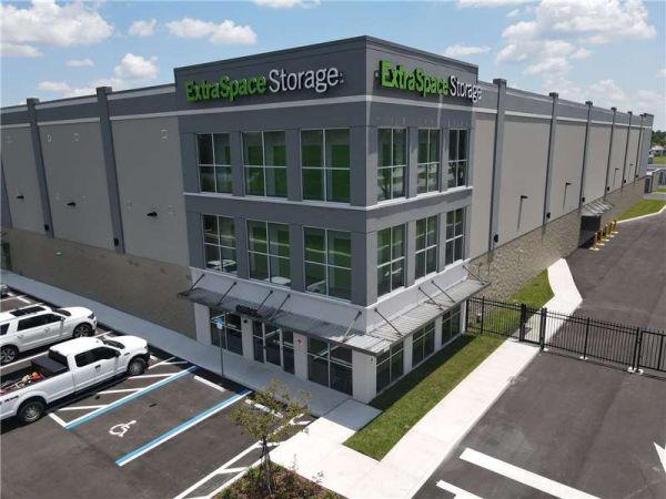 Extra Space Storage - 7422 - Lakeland - 6405 US Hwy 98