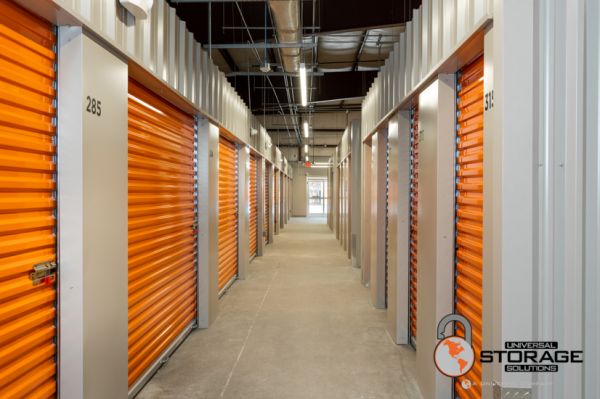 Universal Storage Solutions - Gray