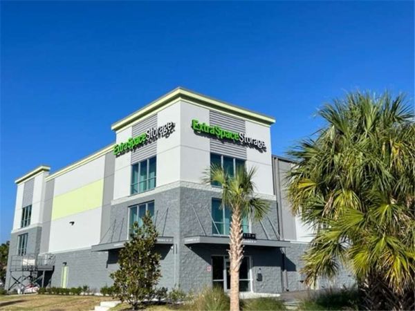 Extra Space Storage - 7925 - South Pasadena - 930 Pasadena Avenue