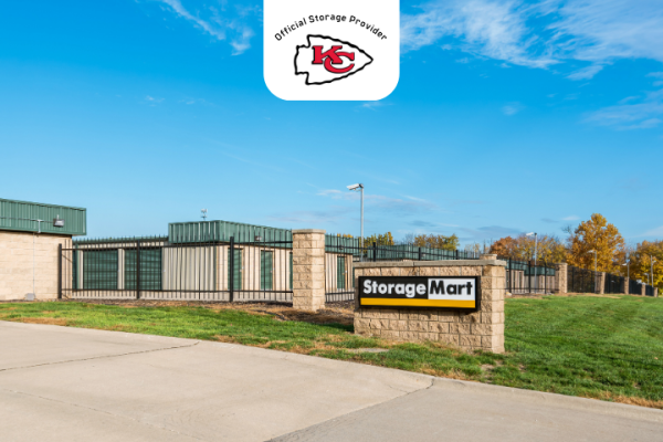 StorageMart - Holmes Rd