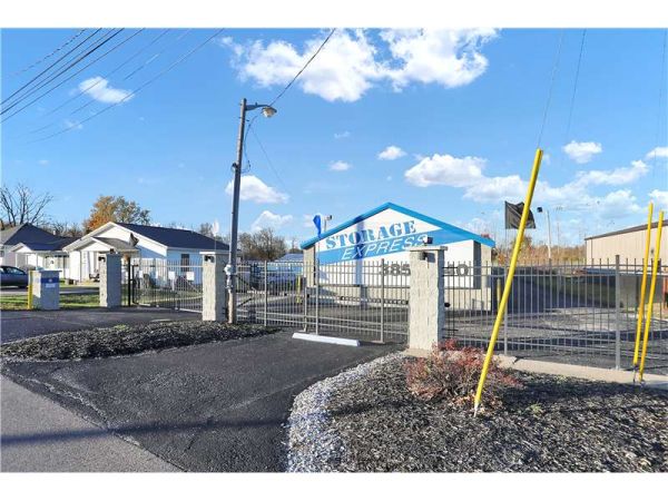 Extra Space Storage - 2134 - Princeton - State St