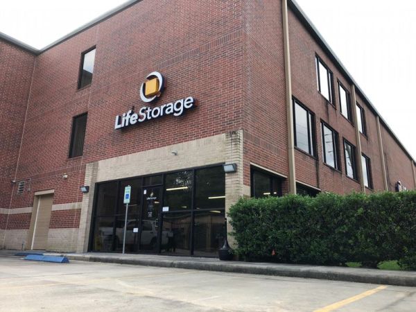 Extra Space Storage - 3797 - Kingwood - Lake Houston Pkwy