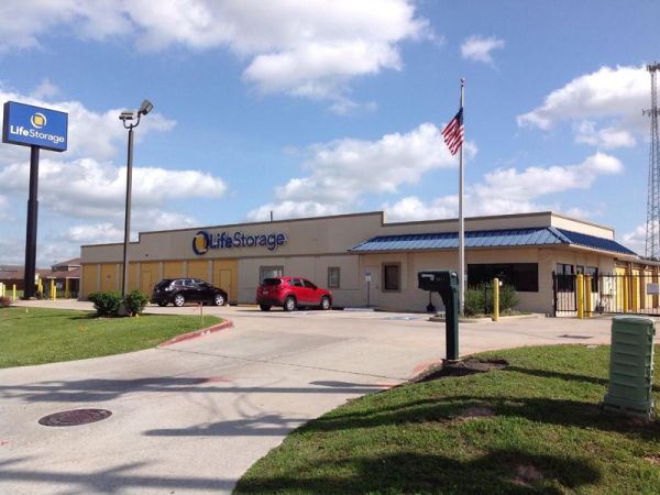 Extra Space Storage - 3846 - Spring - Rayford Road