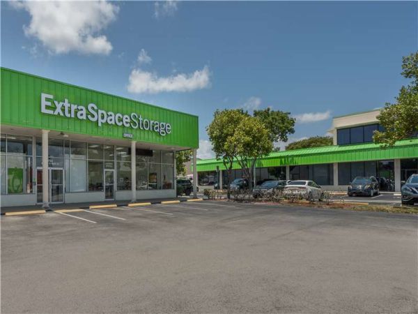 Extra Space Storage - 7200 - Pompano Beach - Sample Rd