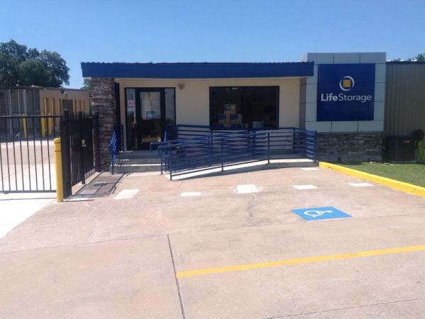 Extra Space Storage - 3845 - Austin - Ranch Road 2222