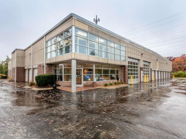 Extra Space Storage - 3307 - Lake Forest - Skokie Hwy