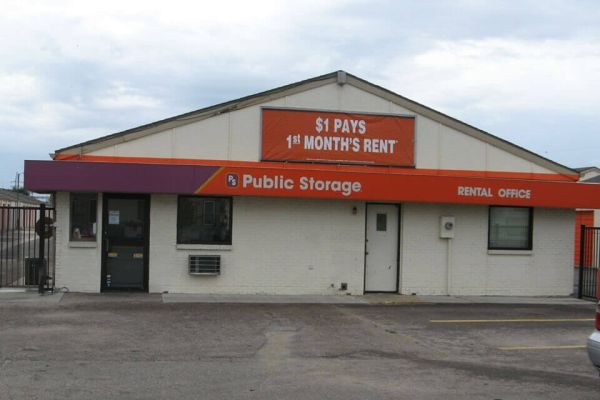 Public Storage - Wichita - 1201 West Carey Lane