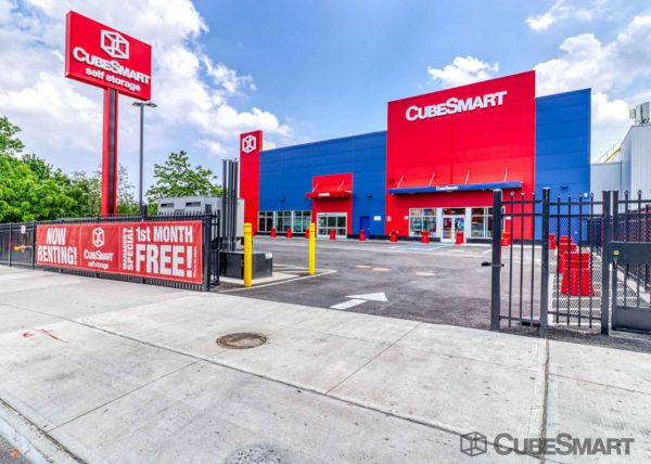 CubeSmart Self Storage- NY Elmhurst Grand Ave