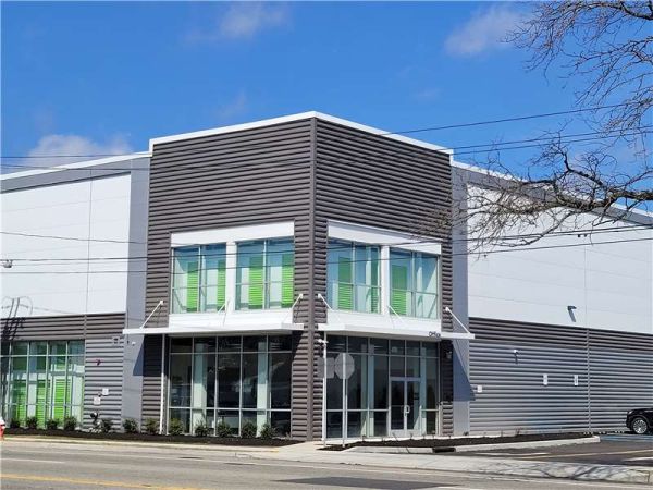 Extra Space Storage - 6117 - Hicksville - 550 Old Country Rd