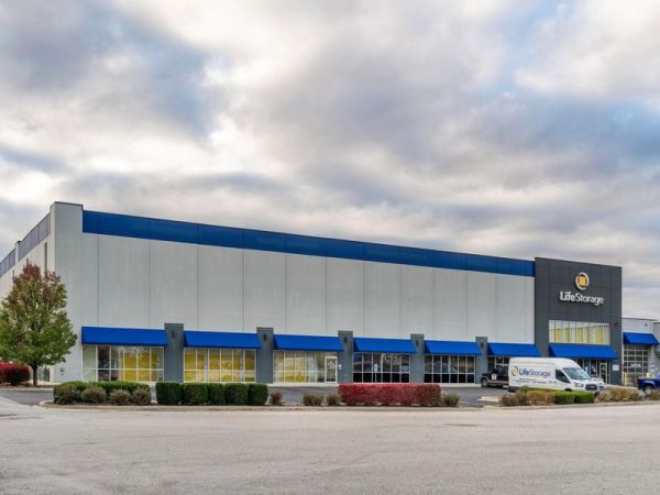 Extra Space Storage - 3449 - Aurora - Randall Rd.