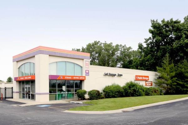 Public Storage - Merrillville - 8230 Broadway