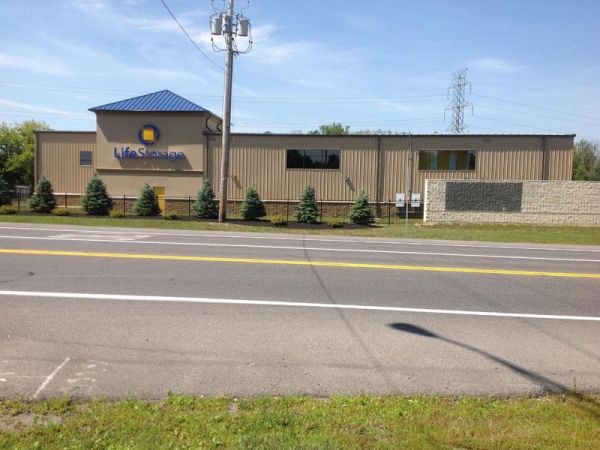 Extra Space Storage - 3196 - Cicero - Thompson Rd