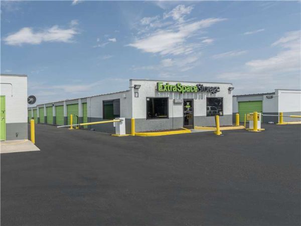Extra Space Storage - 0817 - Albuquerque - Airport Dr NW