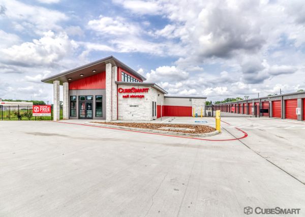 CubeSmart Self Storage - Rosharon