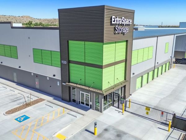 Extra Space Storage - 6094 - Green Valley - Beta St