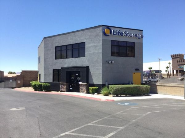Extra Space Storage - 3493 - Las Vegas - Flamingo Rd.