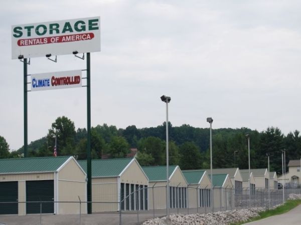 Storage Rentals of America - London