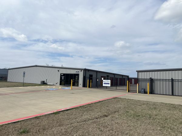 Castlerock Storage - Paris, TX