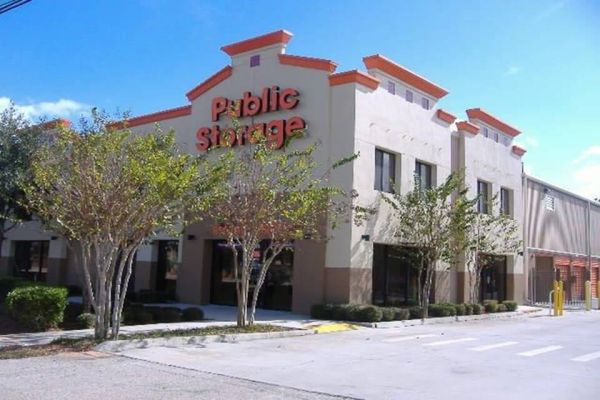 Public Storage - Orlando - 10280 E Colonial Dr