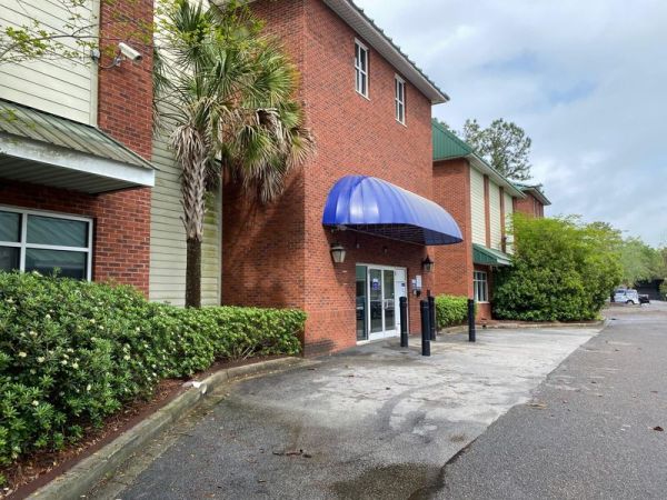 Extra Space Storage - 3398 - Mt Pleasant - Mathis Ferry Rd