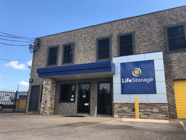 Extra Space Storage - 3138 - Humble - Bypass Rd