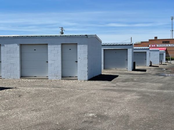Twin Self Storage