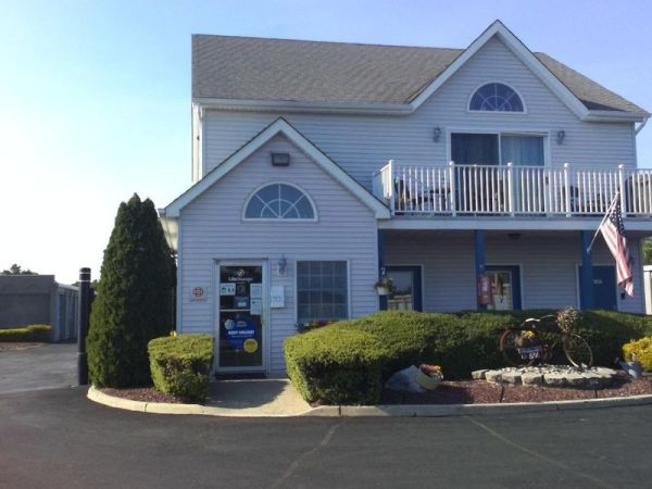 Extra Space Storage - 3613 - Manasquan - Atlantic Ave