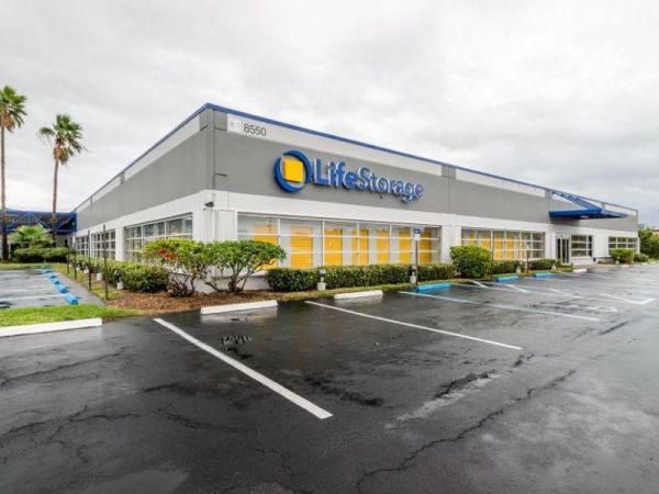 Extra Space Storage - 4002 - Cape Canaveral - Astronaut Blvd