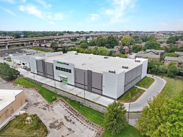 Extra Space Storage - 6084 - Omaha - Dodge Rd