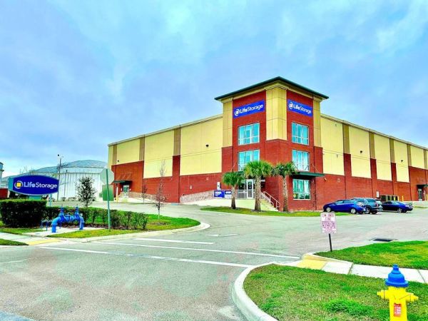 Extra Space Storage - 3735 - Tampa - 20th St