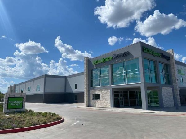 Extra Space Storage - 6495 - Crowley - Rendon Crowley Rd