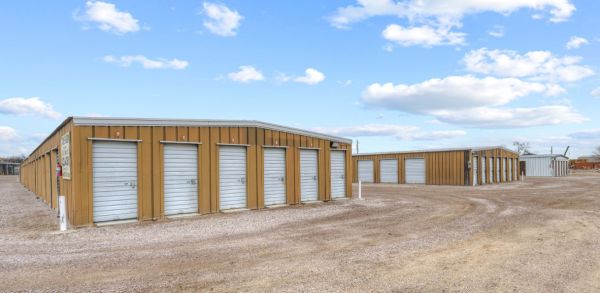 Shield Storage - Fallon