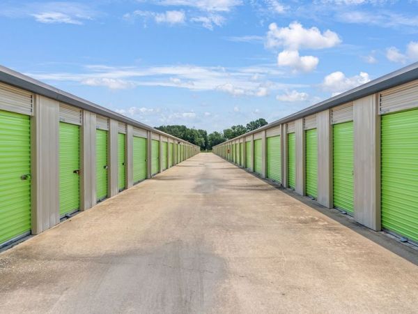 Extra Space Storage - 3286 - Humble - Pinehurst Trail Drive