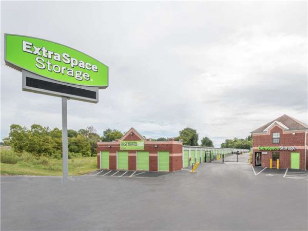 Extra Space Storage - 0579 - Memphis - 7301 Winchester Rd