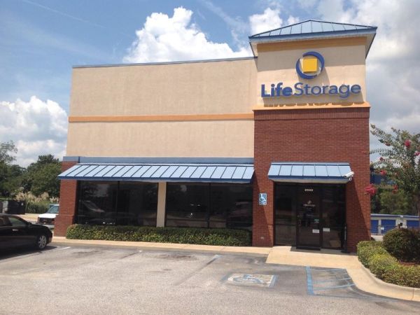 Extra Space Storage - 3264 - Auburn - College St.