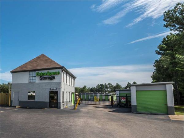 Extra Space Storage - 0487 - Cordova - 900 N Germantown Pkwy