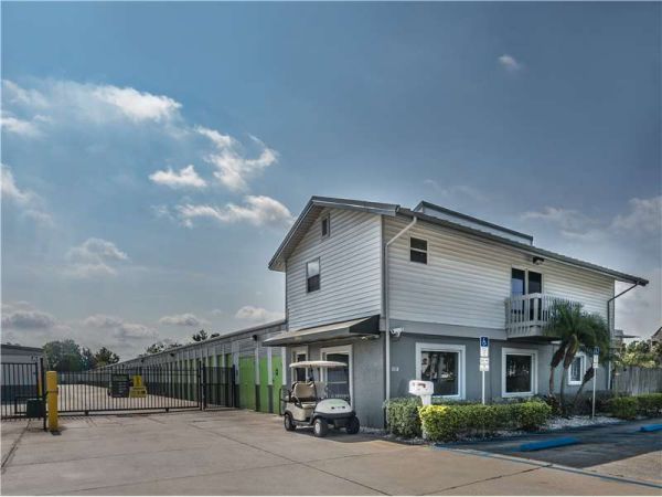 Extra Space Storage - 8455 - Holiday - US Highway 19