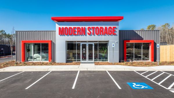 Modern Storage Shackleford