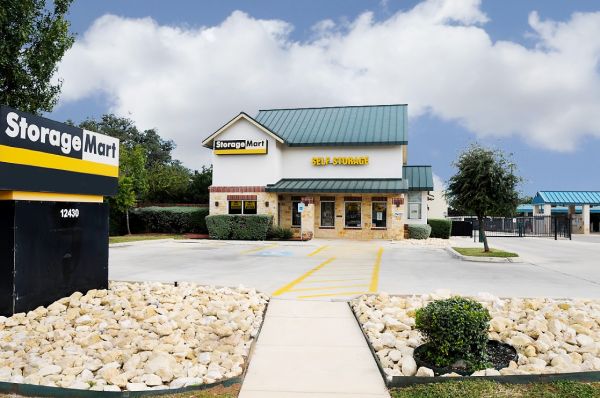 StorageMart - Bandera Rd