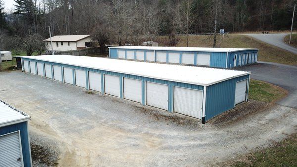 Boxes To Boats Self Storage