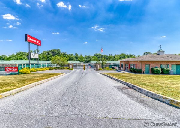 CubeSmart Self Storage - Harrisburg - 6325 Allentown Blvd